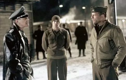 Recomandarea TVmania pentru seara de joi, 25 ianuarie: „Războiul lui Tom Hart”, cu Bruce Willis și Marcel Iureș