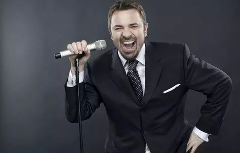 Horia Brenciu, pasionat de butoni: "Oriunde merg, îmi cumpăr o pereche"