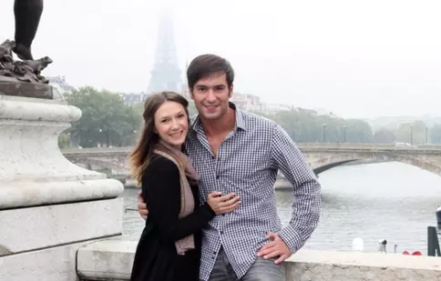 E oficial! Radu Vâlcan şi Adela Popescu s-au logodit