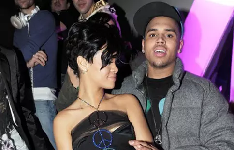 Rihanna a confirmat că s-a împăcat cu fostul ei iubit, Chris Brown