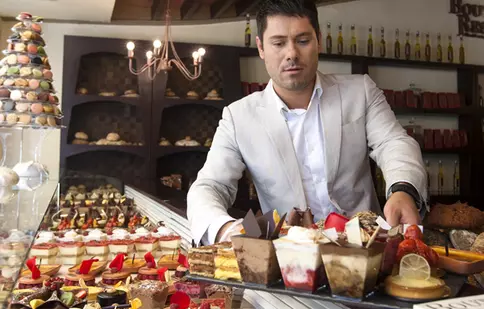 Tudor Constantinescu, cucerit de concurenta sexy de la "Top Chef"