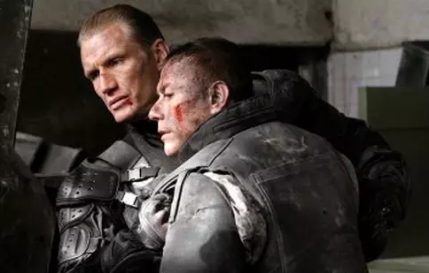 Soldatul universal: Un nou început