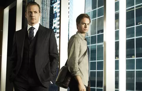 Serialul „Costume” va continua cu sezonul 7