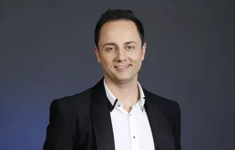 Cătălin Măruţă o celebrează pe artista Ileana Sărăroiu