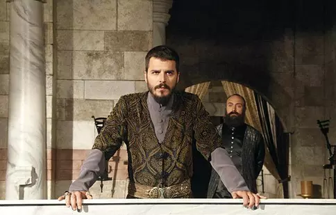 Cine este Mehmet Günsür, Prinţul Mustafa din “Suleyman Magnificul”