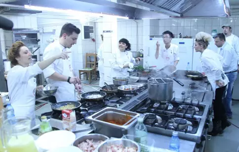 Diseară are loc marea finală a show-ului "MasterChef"