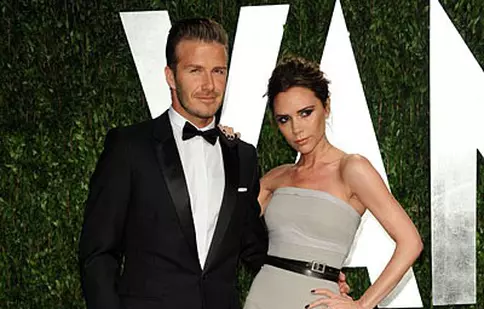 Victoria Beckham îşi pune familia la treabă