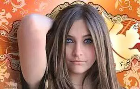 Paris Jackson e inspirată de jurnalul tatălui ei