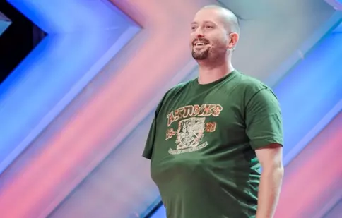 Cheloo şi-a dislocat umărul în timpul audiţiilor „X Factor”