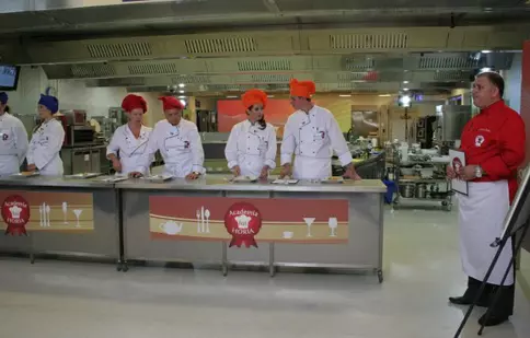 Horia Vîrlan dă startul competiţiei la Prima TV