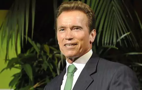 Vedetele de la Hollywood, eroi şi în viaţa reală