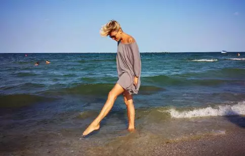 Dana Nălbaru, cu toată familia la mare