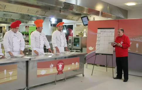 Horia Vîrlan e nemulţumit de concurenţii „Academiei”