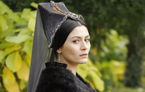 Iffet joacă în seria a treia din "Suleyman Magnificul"