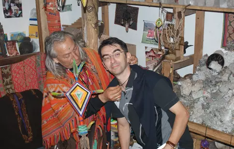 FOTO: Mihai Găinuşă a mâncat porcuşor de Guineea 