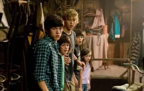 Extratereştri din mansardă