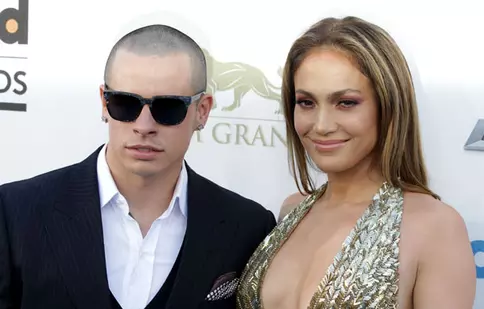 Jennifer Lopez s-a plictisit de Casper Smart?