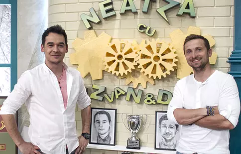 Răzvan şi Dani pleacă la Londra în „vizită de lucru”