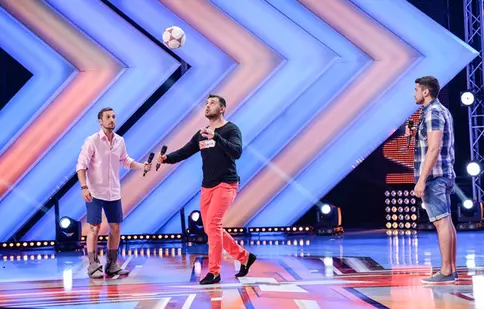 Dani Oţil, la un pas să rănească juriul "X Factor"