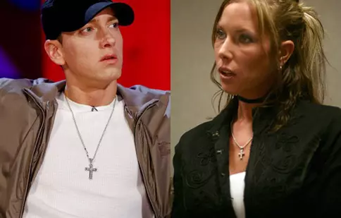Eminem a îngropat securea războiului cu fosta soţie