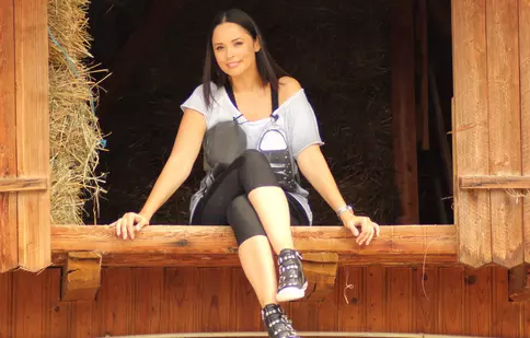 “Mi-s de la ţară”, o experienţă inedită pentru Andreea Marin