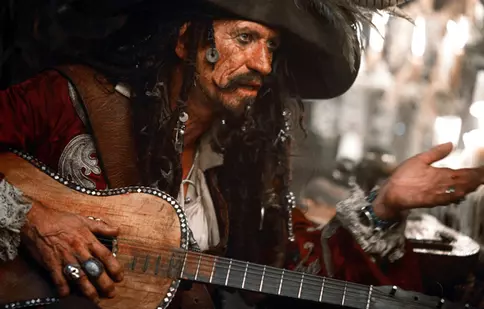 Keith Richards va reveni în „Piraţii din Caraibe” 5 (2016)