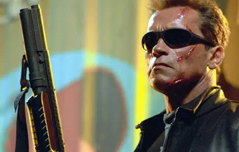 Franciza „Terminatorul” se va extinde şi pe micul ecran, în 2015