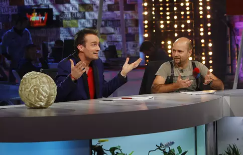 Cosmin Seleși prezintă, în această seară, "iComedy"