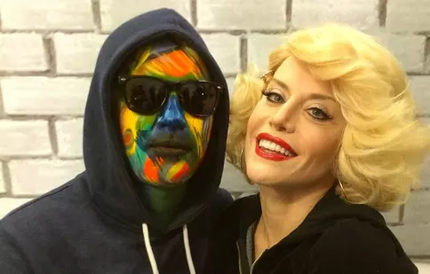 Loredana şi Carla's Dreams au lansat videoclipul “Lumea ta” 