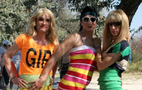 Ce se întâmplă în această seară la “Mondenii”