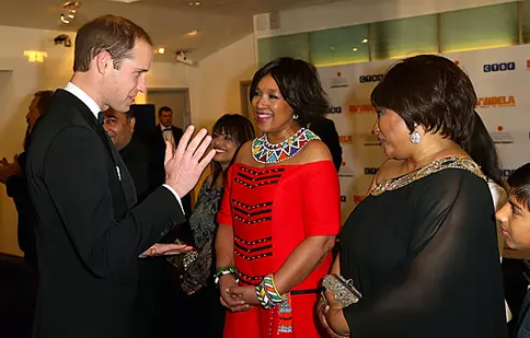 Vestea morţii lui Mandela a venit înainte de premiera filmului biografic