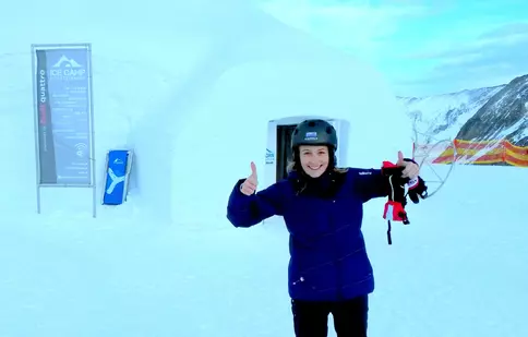 Camelia Bălţoi, de la Digi Sport, a luat primele lecţii de ski în Austria