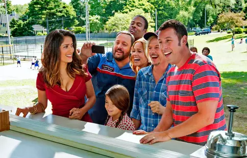 „Oameni mari şi fără minte 2” are 6 nominalizări la Zmeura de Aur