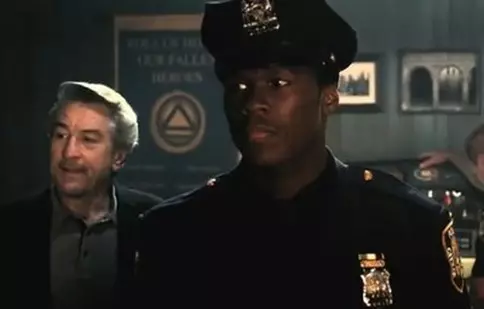 Poliţist pe cont propriu