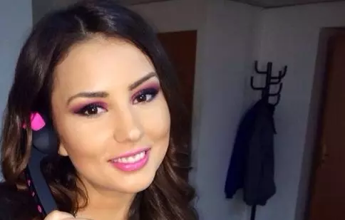 Andreea Joiţa, asaltată de urări încă de la ora 5 dimineaţa