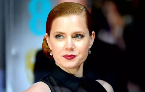 Amy Adams visa la o carieră în medicină