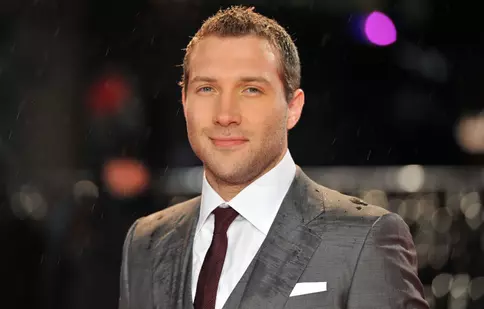 Jai Courtney va juca rolul lui Kyle Reese în noul film "Terminator: Genesis"