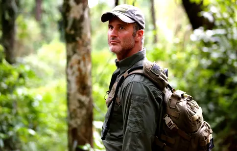 Un fost membru al trupelor SEAL, gazda unui nou program Discovery