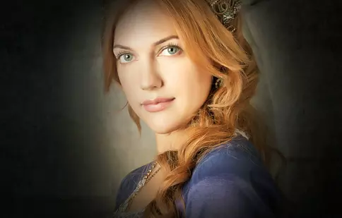 Meryem Uzerli, din “Suleyman”, e speriată că va fi mamă singură