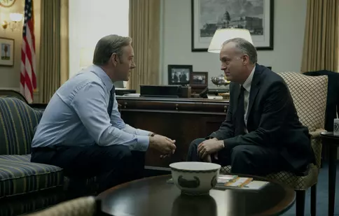 Sezonul 2 din “House of Cards – Culisele puterii” începe pe Voyo.ro