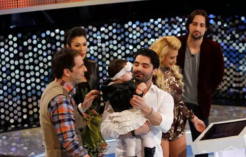 Pepe vine cu fetiţa la "Te pui cu blondele?"