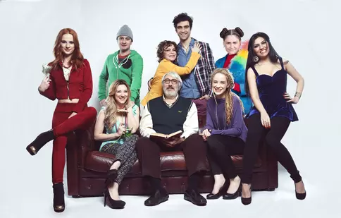 Sitcomul "Fetele lu' Dom' Profesor" începe în această seară, la Kanal D