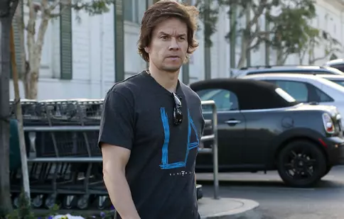 Mark Wahlberg se înfometează pentru un rol