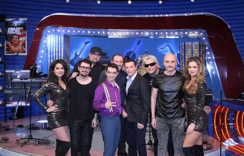 “Cronica Cârcotaşilor” se întoarce la Prima TV 