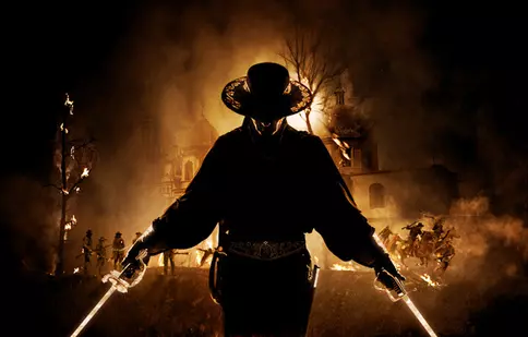 Noua franciză despre „Zorro” se va inspira de la „Cavalerul negru”
