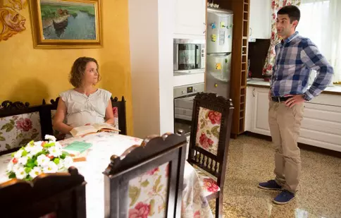 Alex Puică, reclamat de domnişoara Scarlat în “Altă săptămână nebună”