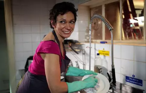 Am o slujbă naşpa rău