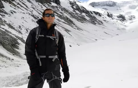 Discovery difuzează două documentare despre tragedia de pe Everest