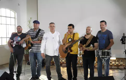 Mihai Mărgineanu face "Politică şi delicateţuri" cu Mircea Dinescu