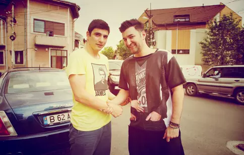 Smiley îl parodiază pe Bartoş în ultima ediţie „Mondenii”